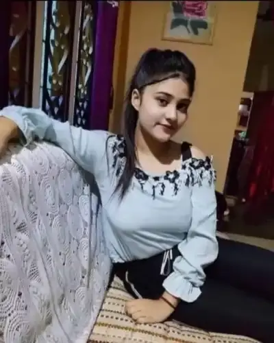 Call Girls Service in Peesangan
